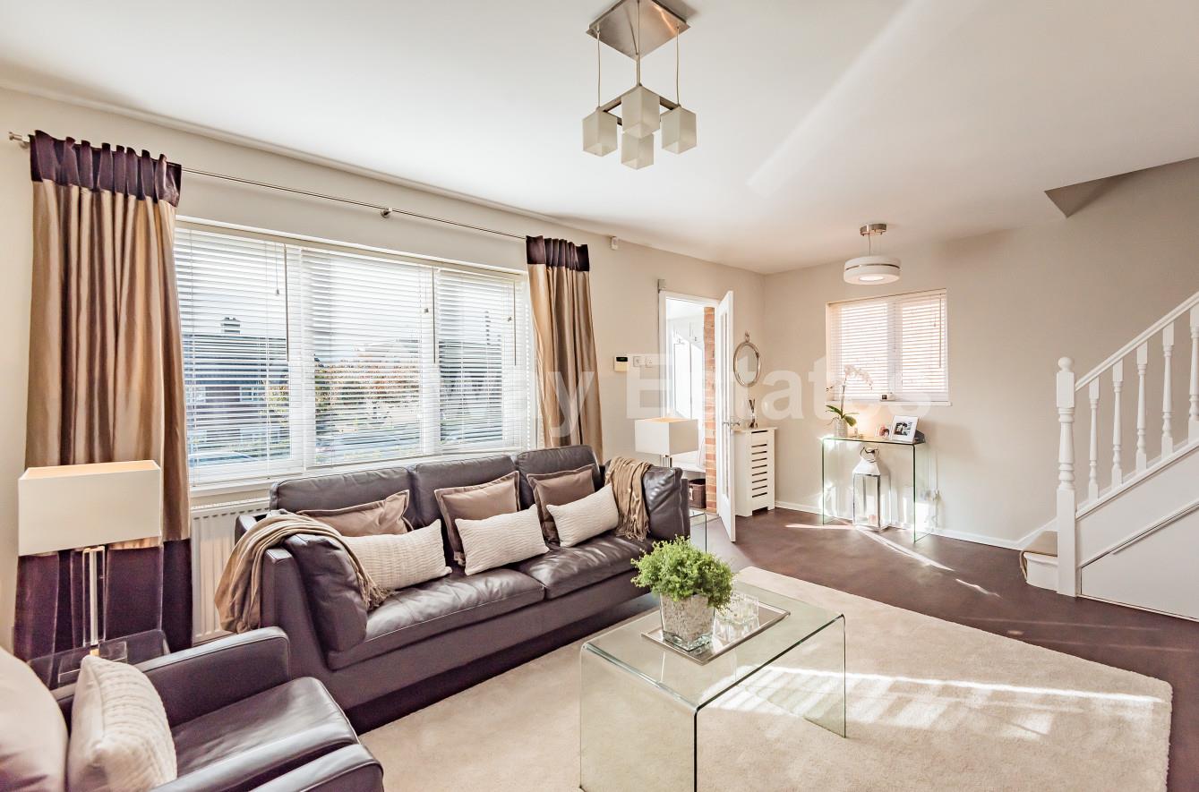 Worcester Crescent, Mill Hill